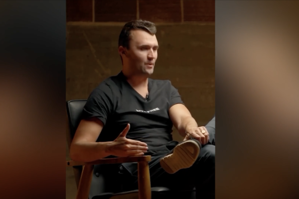 <p>Ahora en DF | Muere el comentarista estadounidense Charlie Kirk tras recibir un disparo en un evento</p>