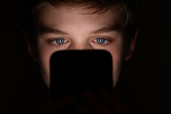 <p>Meta y OpenAI enfrentan investigación en EEUU sobre el impacto de los chatbots en los niños</p>