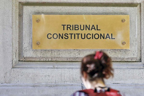 <p>Reforma de notarios lista para promulgarse: Tribunal Constitucional revisó el texto y no prosperó reclamo para evitar fin de vitalicios</p>