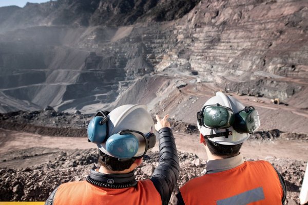 <p>Fusión Anglo-Teck crea nuevo orden en minería del cobre y pone presión a grandes productores</p>