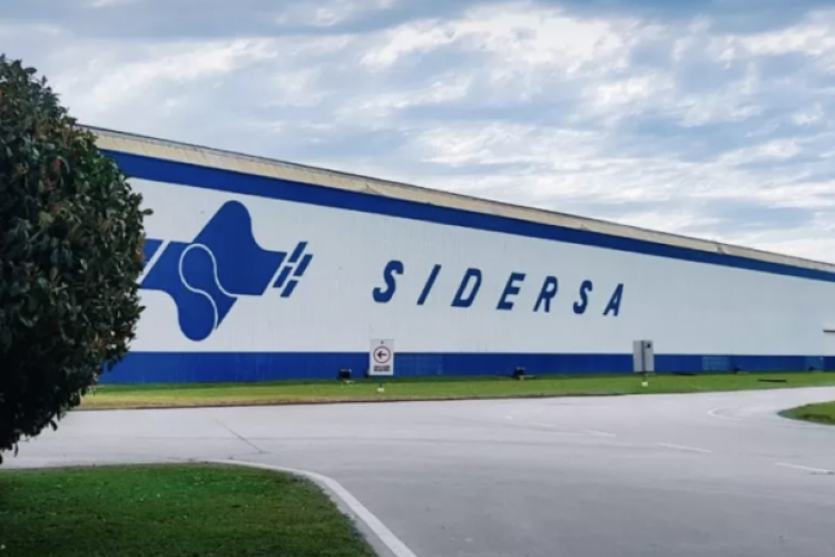 <p>Argentina Sidersa consiguió inversión de US$ 100 millones para el financiamiento de su nuevo proyecto siderúrgico bajo el RIGI</p>