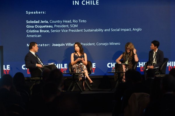 <p>Fusión Anglo Teck y acuerdo Codelco-SQM se toman panel de minería de Chile Day</p>