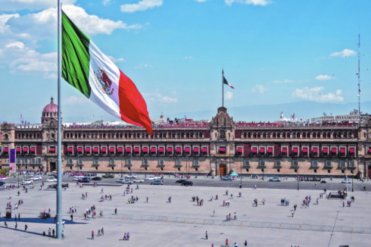 <p>Fusiones y adquisiciones en México caen 33% hasta agosto de 2025</p>