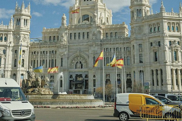 <p>Segunda ola de inversiones chilenas en el exterior tiene como foco España y Portugal y expertos ven nuevos desafíos</p>