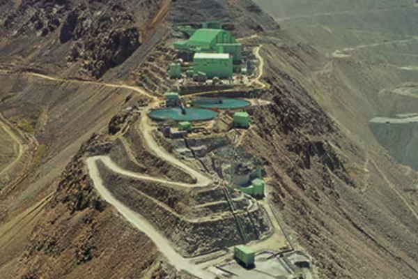 <p>Anglo American y Codelco firman acuerdo definitivo para desarrollar plan minero conjunto en Andina-Los Bronces</p>