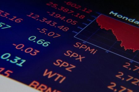 Derrumbe de bonos argentinos: en un mes perdieron valor por US$ 13.000 millones