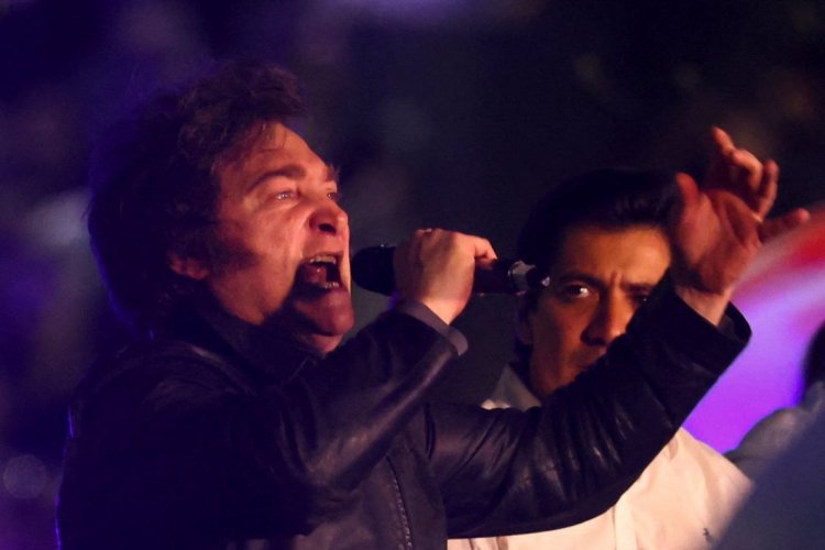 <p>EEUU promete salvavidas financiero a Argentina y devuelve el oxígeno al Gobierno de Milei</p>