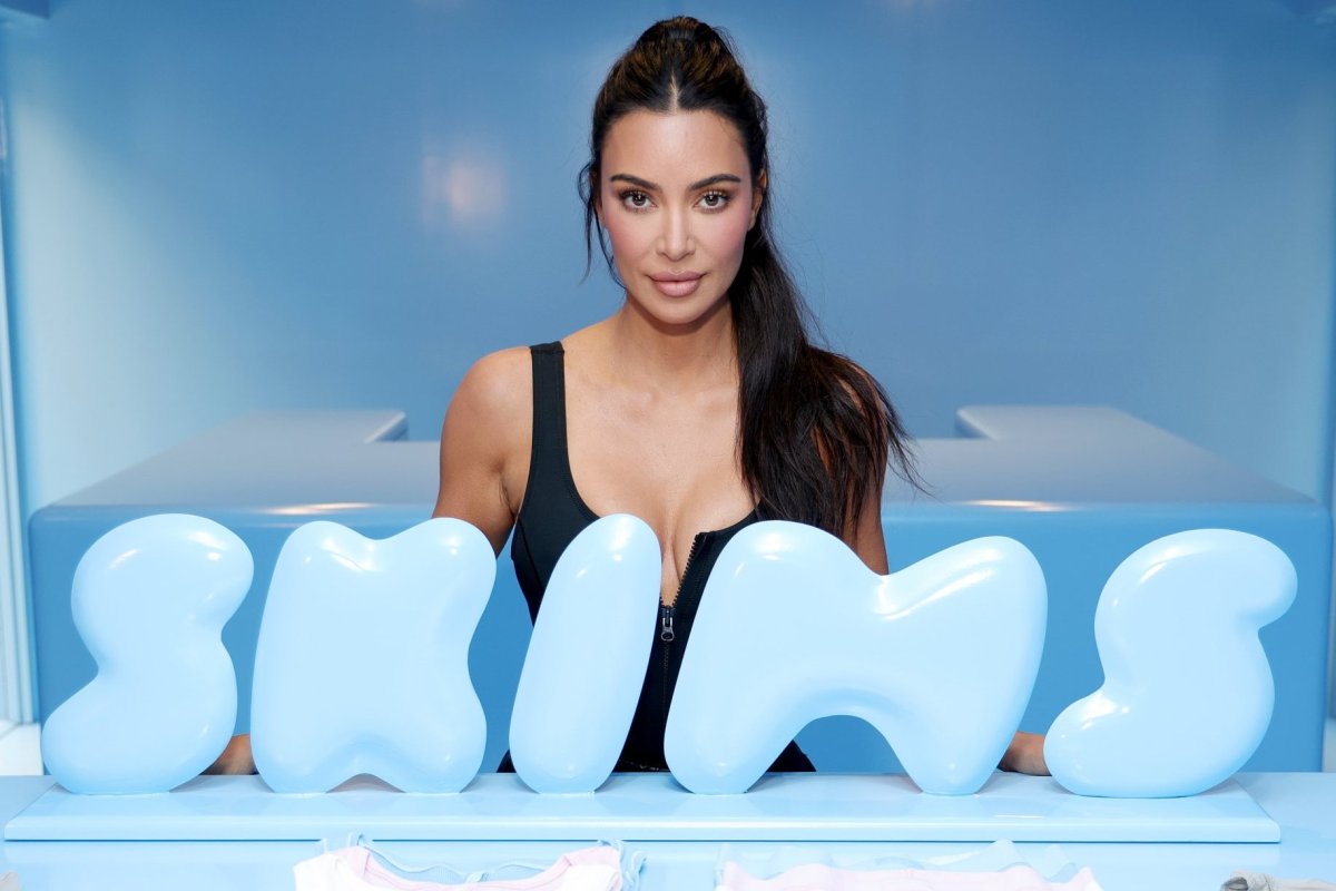<p>Tras meses de retraso Nike está lista para el esperado debut de su colaboración con Skims, la marca de ropa de Kim Kardashian</p>