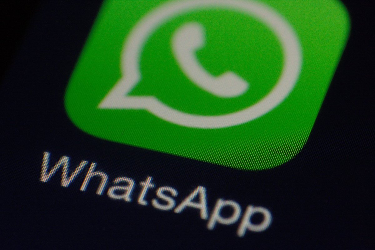 <p>Meta lanza función de traducción en tiempo real para servicio de mensajería de WhatsApp</p>