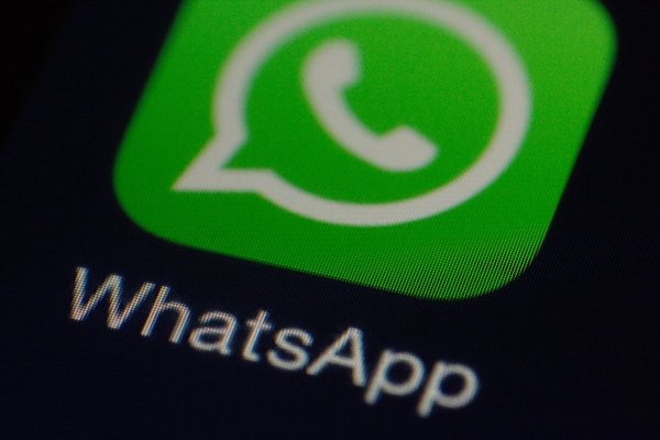 <p>Meta lanza función de traducción en tiempo real para servicio de mensajería de WhatsApp</p>