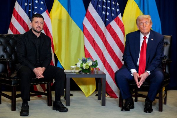 <p>Trump dice que Ucrania puede recuperar todo su territorio perdido y respalda que OTAN derribe aviones rusos que violen espacio aéreo</p>