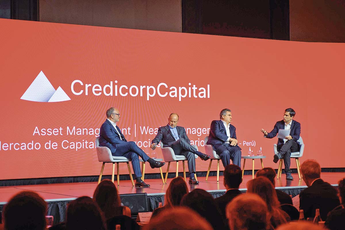 <p>Bernardo Larraín Matte, Ignacio Cueto, Salvador Said y Sebastián Piñera Morel. Foto: Javier Cepeda</p>
