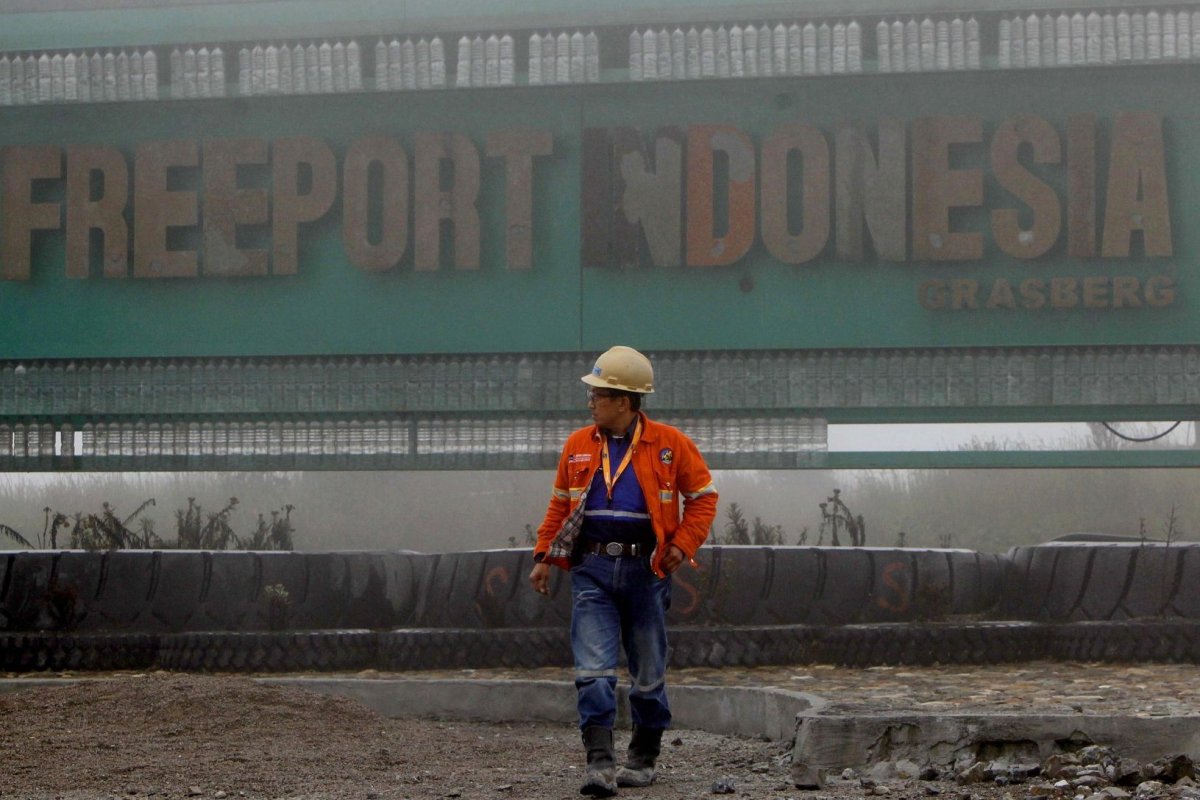<p>Cobre imparable: se dispara 3,5% tras declaración de fuerza mayor en Grasberg, la segunda mina más grande del mundo del metal</p>