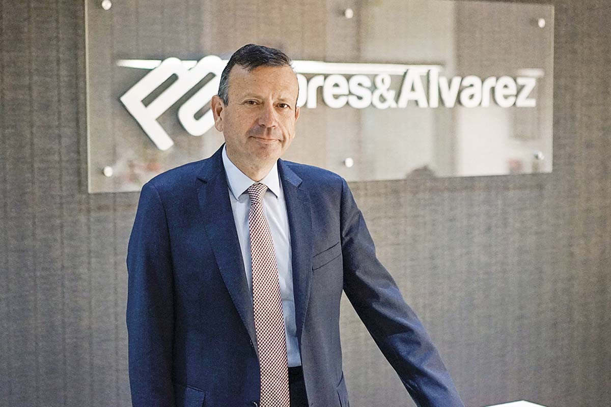 <p>Firma que impulsa el proyecto de hidrógeno verde más avanzado arremete por polémico impuesto al sector:“Es bien descabellado”</p>