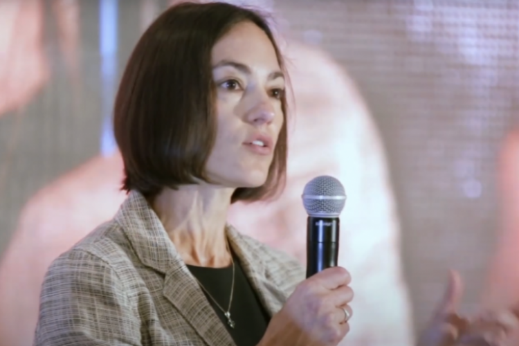 <p>Valeria Alberola, la chilena que llega a encabezar el family office del padre de Jeff Bezos, fundador de Amazon</p>