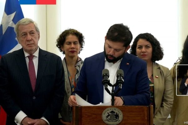 <p>Ahora en DF | Boric defiende candidatura de Bachelet a la Secretaría General de la ONU: “No me cabe duda que cumpliría un tremendo rol en este cargo”</p>