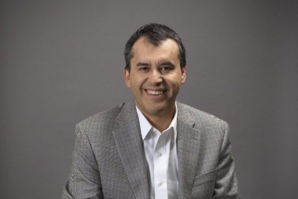 Dante Contreras y el debate salario mínimo-empleo: “Mucha gente se apresuró a validar a ciegas el informe del Banco Central”