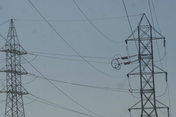 <p>Coordinador Eléctrico limita operación de 17 pequeñas centrales de generación solares por "perturbaciones en la red"</p>