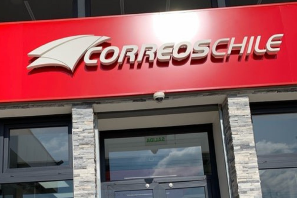 <p>Correos de Chile despide a 600 trabajadores, el 15% de su dotación</p>