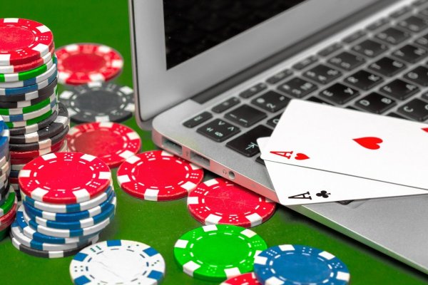 <p>Corte Suprema golpea a las plataformas de apuestas online y ordena bloqueo inmediato por parte de empresas de telecomunicaciones</p>