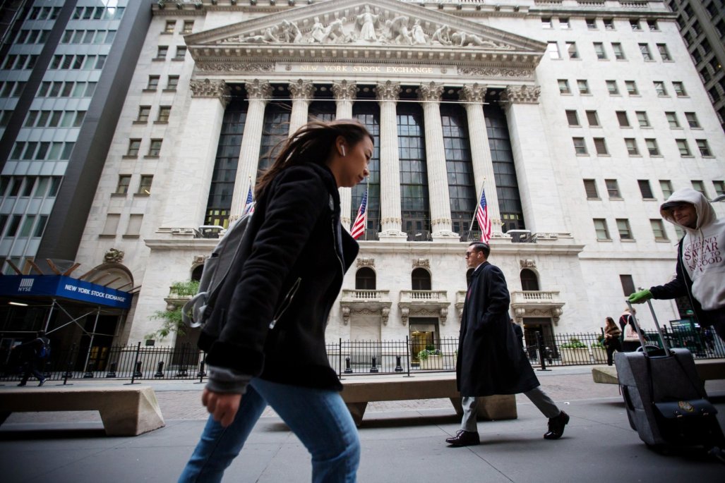 IPSA recupera los 9.000 mientras Wall Street enfrenta incertidumbre