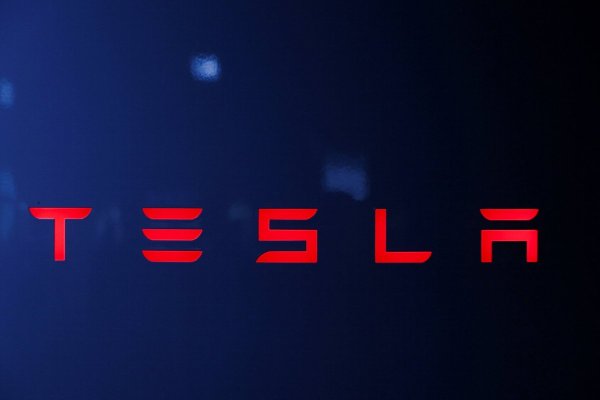<p>Entregas globales de Tesla crecen 7% en el tercer trimestre a un nuevo récord gracias a repunte en EEUU</p>