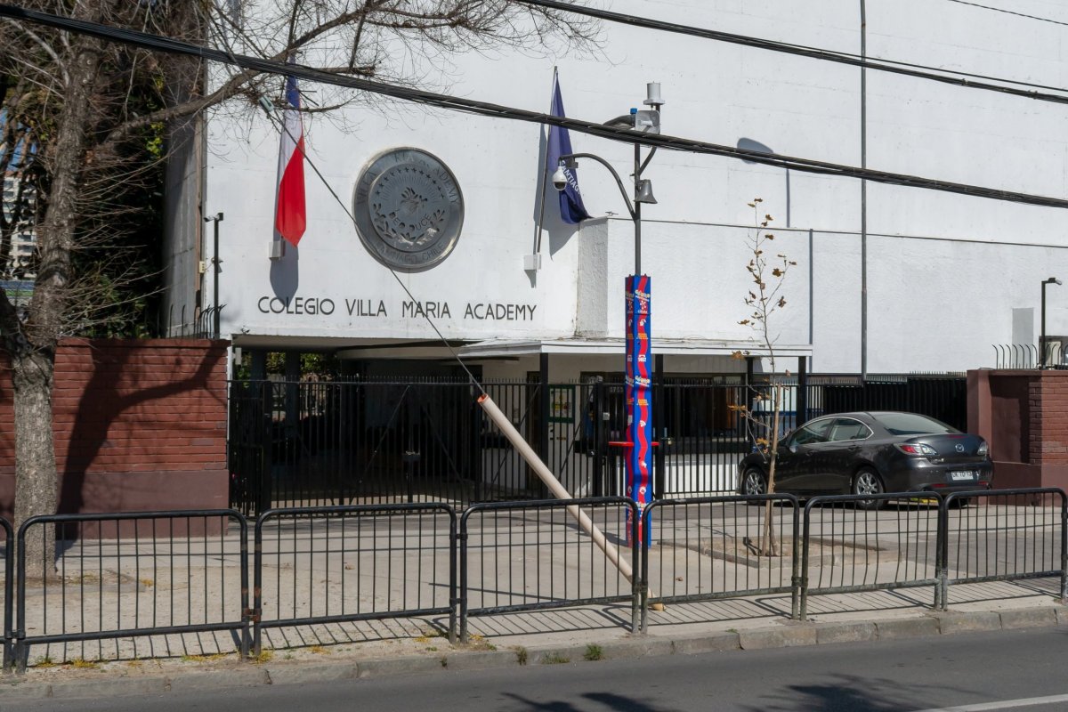 <p>El variopinto grupo de exalumnas del Villa María que serán destacadas en los 85 años del colegio</p>