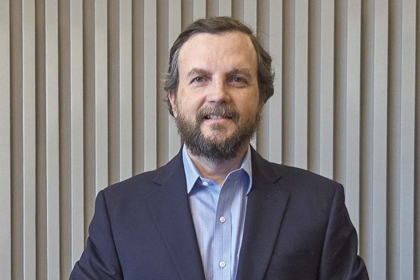 Gabriel Atria, CFO de Dreams: "La compañía enfocará sus esfuerzos, recursos y capacidades principalmente en Chile"