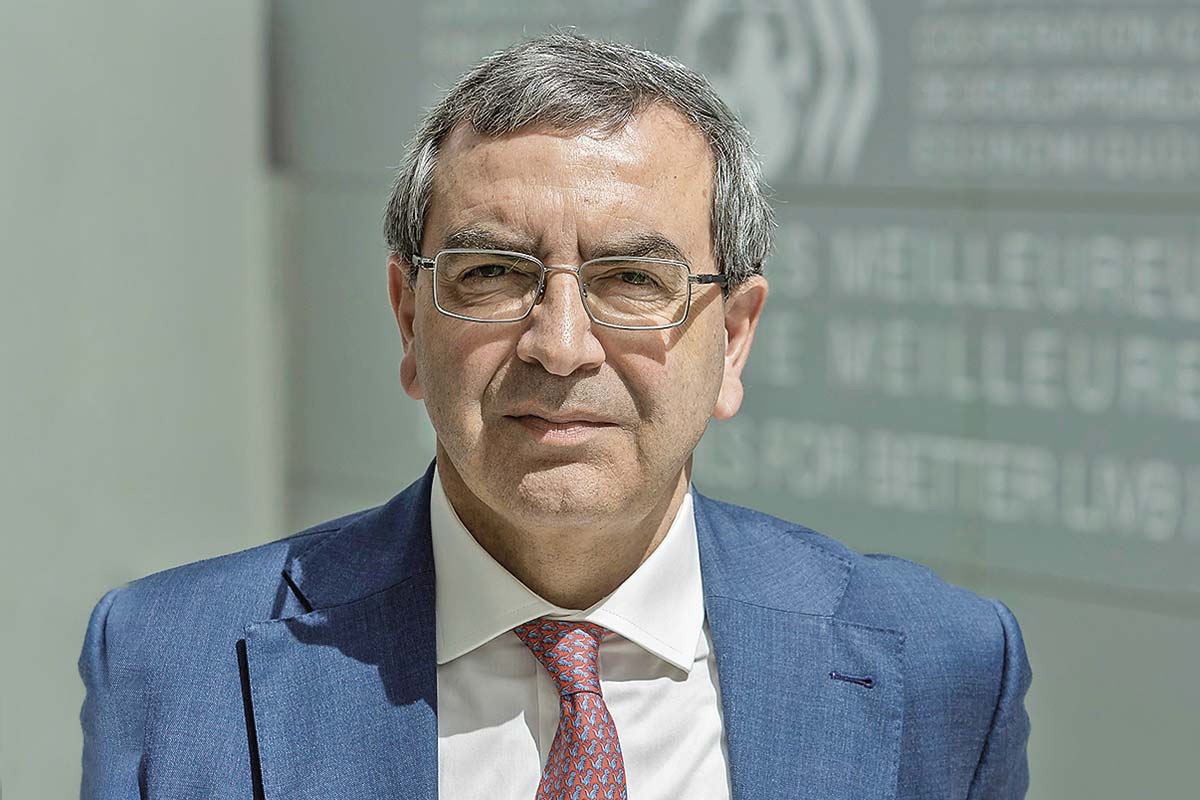 <p>Carmine Di Noia, director de asuntos financieros y empresariales de la OCDE. </p>