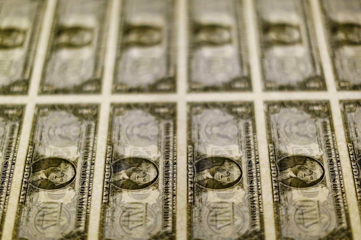 <p>Dólar abre al alza apoyado en apreciación global de la divisa y por corrección en el precio del cobre</p>
