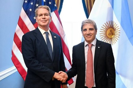 <p>Bessent recibe a Caputo en Washington y reitera que "habrá ayuda para Argentina"</p>