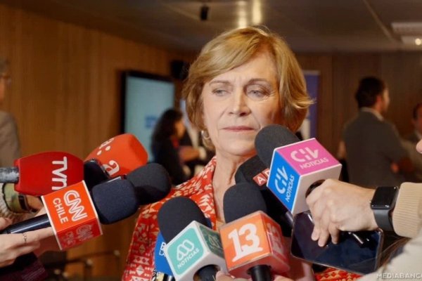 <p>Ahora en DF | Matthei defiende informe del Central sobre empleo y descarta suspicacias de Jara: “Es una pena que a ella no le guste"</p>
