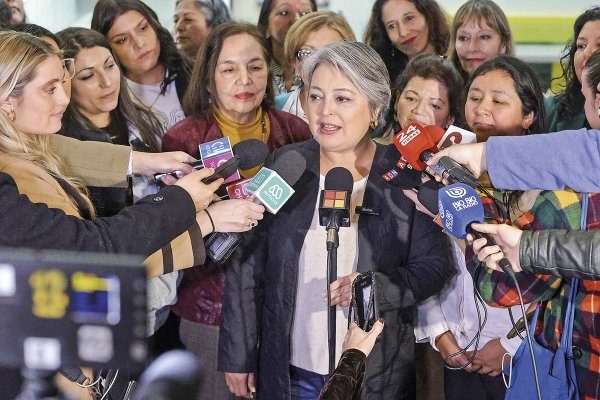 Economistas hacen dura crítica a candidata oficialista por dudas sobre el Banco Central y rechazan idea de un cambio de mandato