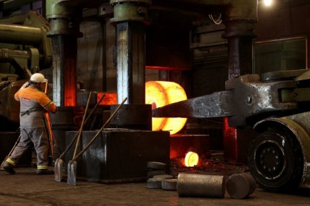 <p>Argentina suspende impuestos a exportación de aluminio, acero y derivados hasta fin de 2025</p>