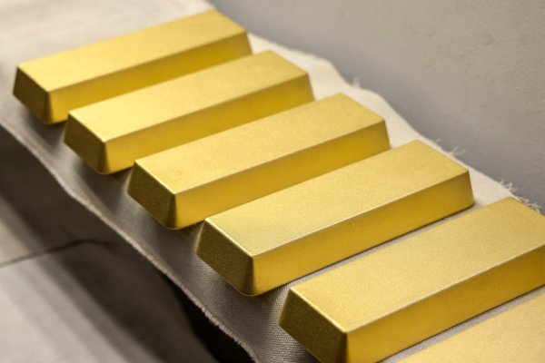 <p>El oro supera los US$ 4 mil la onza por primera vez en la historia presionado por el cierre de gobierno en EEUU</p>