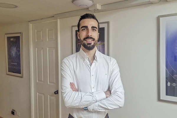 Isaac Manopla, experto en fraudes con criptomonedas de TRM Labs Austria: “El crimen organizado está lavando dinero en cripto en jurisdicciones sin regulación como Rusia e Irán”