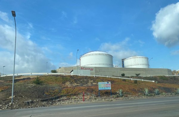<p>SMA formula dos cargos contra Gasmar por incumplimientos en monitoreos de descargas en la Bahía de Quintero</p>