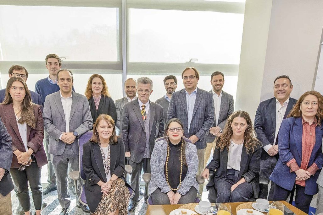 Presupuesto 2026 en Chile: Expertos nuevos y viejos enfrentan el desafío del gasto público en tiempos de incertidumbre