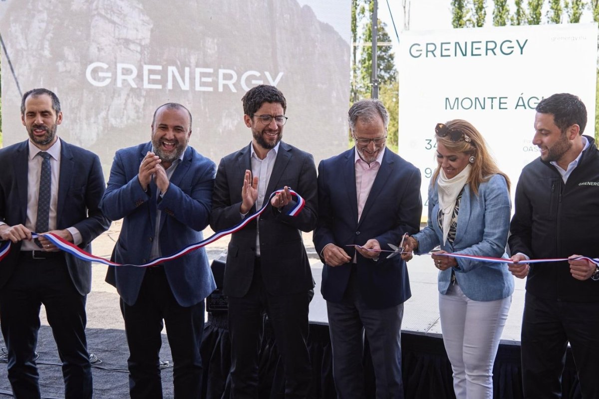 <p>Española Grenergy coloca la primera piedra de planta híbrida en la Región del Biobío por casi US$ 300 millones</p>