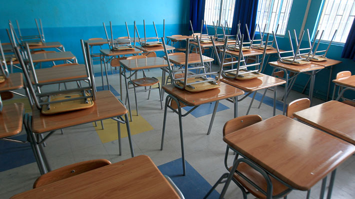 <p>Te lo explico en DF | Colegios subvencionados llevan dos meses sin financiamiento para pagar el 1% de cotización adicional de pensiones</p>
