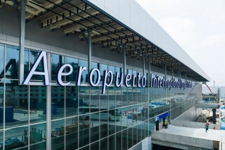 <p>Conectar con Lima costará US$ 25 más: la nueva tarifa del Aeropuerto Jorge Chávez que enciende las alarmas entre aerolíneas, gremios y pasajeros</p>