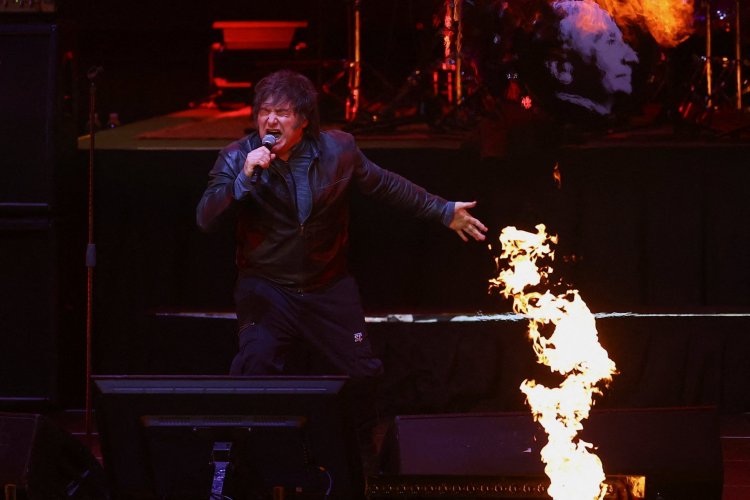 <p>El desafío de Milei de ganar las legislativas con candidatos poco convencionales</p>