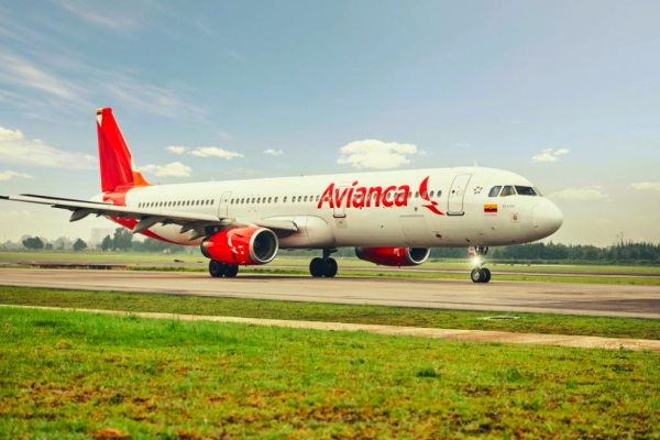 <p>Controlador de Avianca y Gol pide permiso a la autoridad aeronáutica de Chile para operar en el país</p>