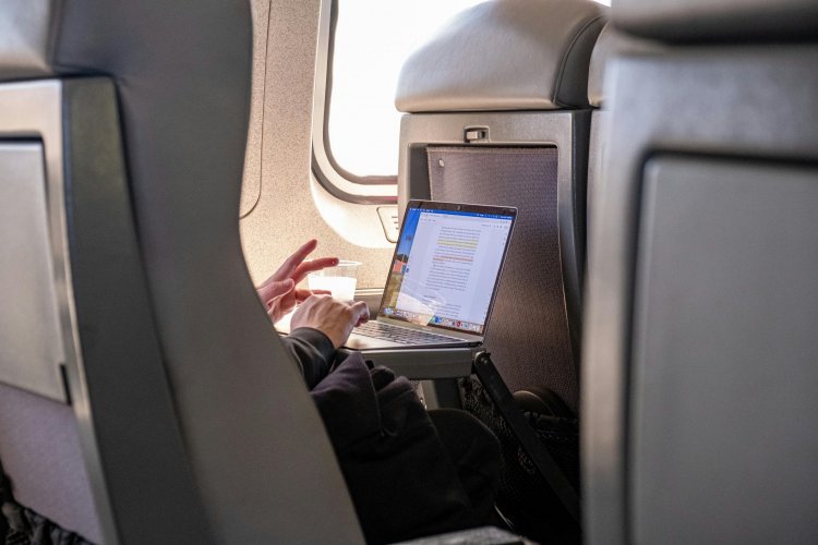 <p>Latam cuenta más de 13 millones de usuarios de Latam Pass conectados al Wi-Fi a bordo en Chile, Brasil, Colombia, Perú y Ecuador</p>