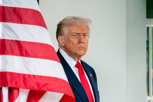 <p>Trump vuelve al ataque y amenaza a China con frenar importaciones de aceite comestible en represalia por boicot a la soya estadounidense</p>