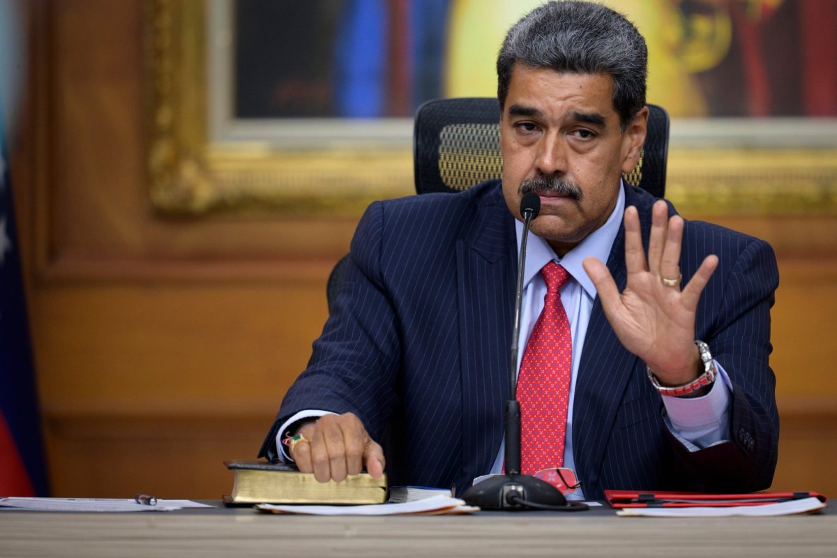 <p>Trump confirma que autorizó operaciones encubiertas de la CIA en Venezuela, pero rechaza responder si dio visto bueno para eliminar a Maduro</p>