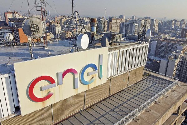 <p>Enel Distribución sale a deslindar responsabilidades por cobros excesivos en tarifas eléctricas: “Son reguladas y definidas por la autoridad”</p>