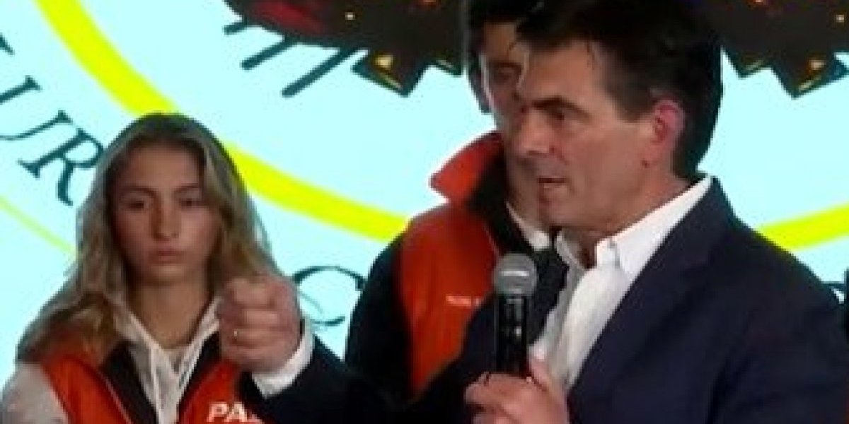 <p>Ahora en DF | Rodrigo Paz se impone en la segunda vuelta de Bolivia y será Presidente hasta 2030</p>