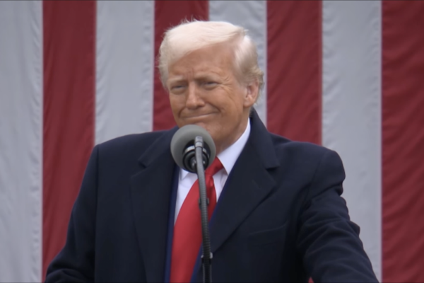 <p>Ahora en DF | Trump suspende toda la ayuda a Colombia tras acusar a Petro de ser un "líder del narcotráfico"</p>