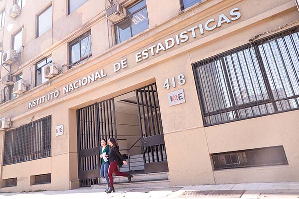 <p>¿Se pueden rectificar los IPC pasados por los errores en las cuentas de la luz? La respuesta que entregó el INE</p>